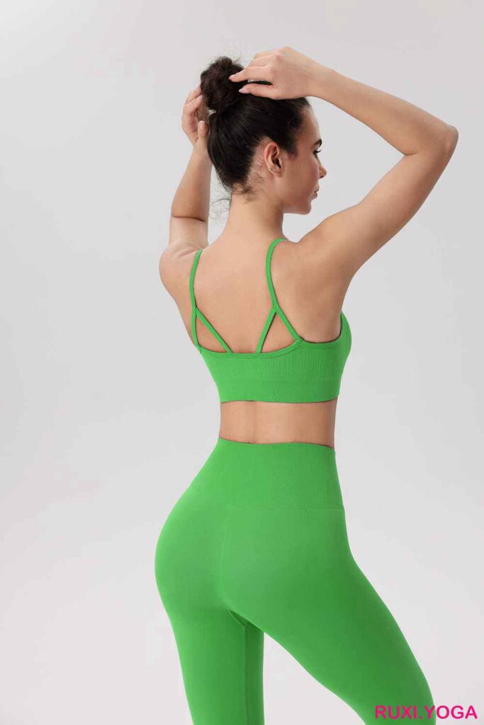 女款 4 吋高爾夫短褲輕巧舒適 RUXI hk3363廠商